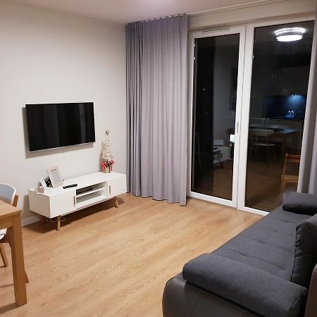 Apartament Jelen'Iowska Apartment Kielce Bagian luar foto