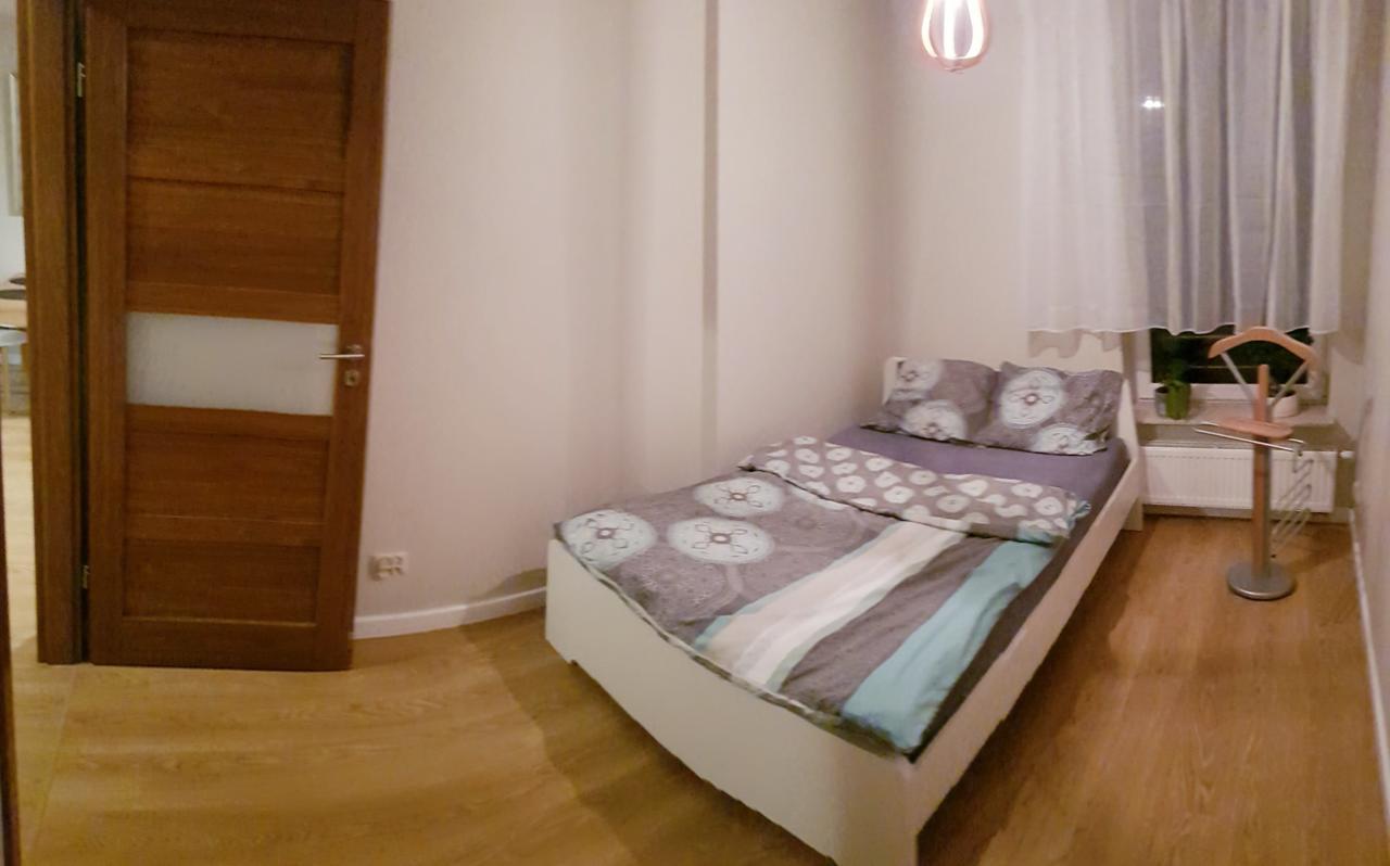 Apartament Jelen'Iowska Apartment Kielce Bagian luar foto